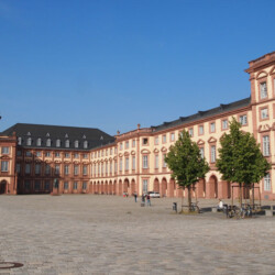 Das Mannheimer Schloss [Quelle: Mannheim Business School]