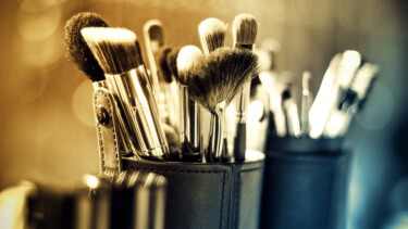 Make Up, Pinsel, Schminke [Quelle: pixabay.com, Autor: marcoreyesgt]