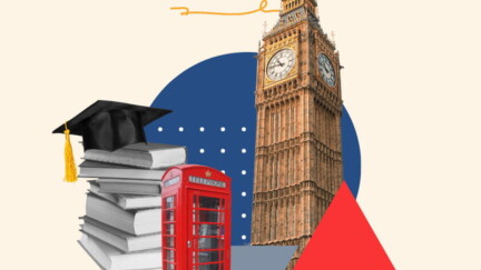 Der Big Ben in London mit einer Telefonzelle und einem Stapel Bücher