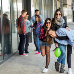 Startschuss Abi Studien-Infotag (Quelle: © istockphoto.com, Jovanmandic)