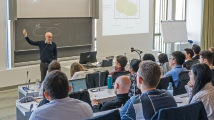 Vorlesung an der ESMT