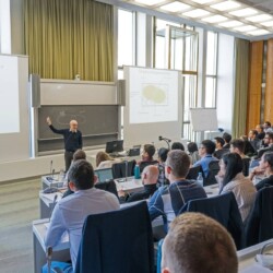 Vorlesung an der ESMT