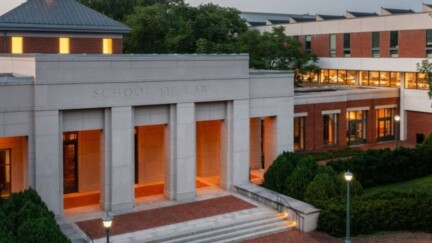 Hauptgebäude der University of Virginia School of Law