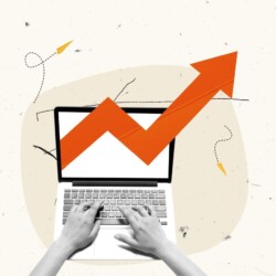 it case study beispiel Ein nach oben zeigender Pfeil, der aus einem Laptop herausragt