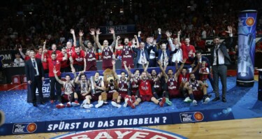 Basketball Team beim Pokal