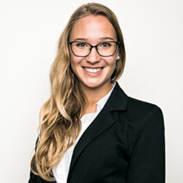 Krisztina Mezey [Quelle: Clifford Chance]