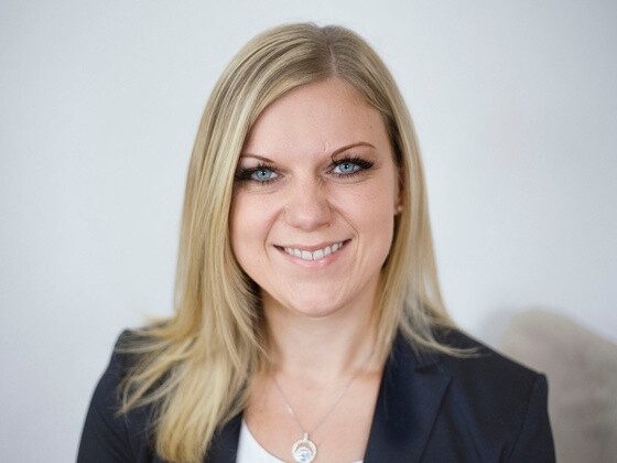 Verena Lotze, Ansprechpartnerin bei Dr. Oetker