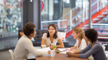 Meeting bei PwC [Quelle: PwC]