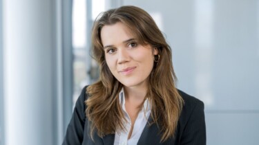 Anna Strohbach von zeb