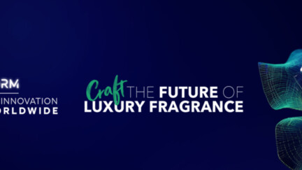 Banner des L’Oréal Brandstorm Wettbewerbs mit dunkelblauem Hintergrund, Schriftzug ‚Craft the Future of Luxury Fragrance‘ und stilisiertem, luxuriösem Parfumflakon.